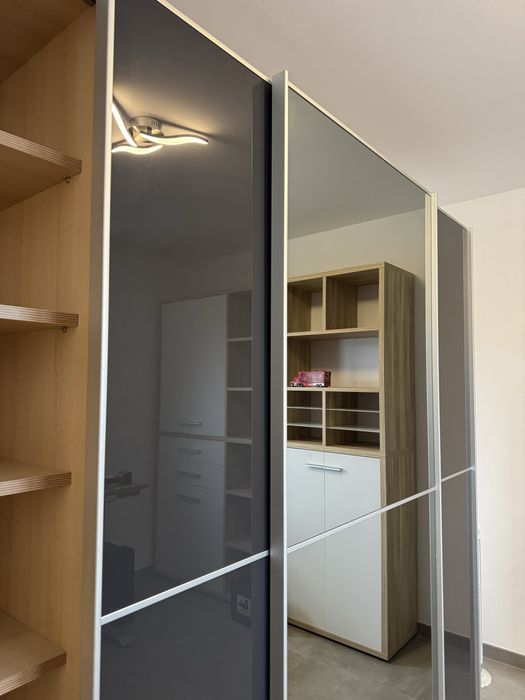 Dressing/Dulap 280/220/63 cm 3 usi culisante sticla gri/oglinda