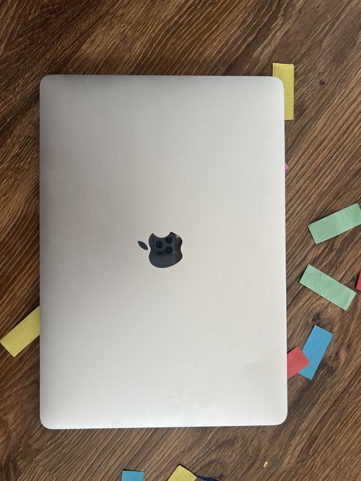 Macbook Pro A1708