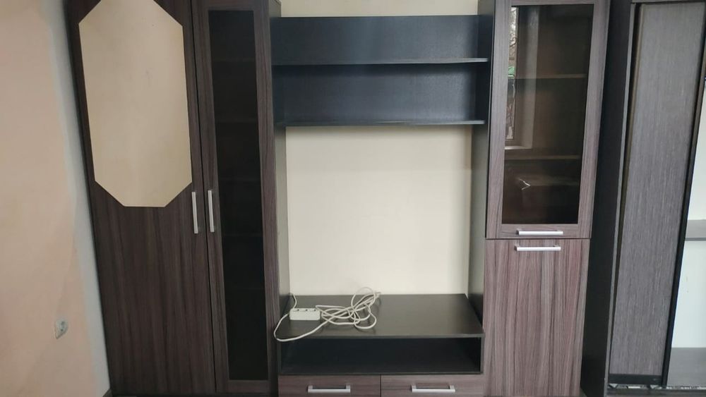 Срочно продам стенку