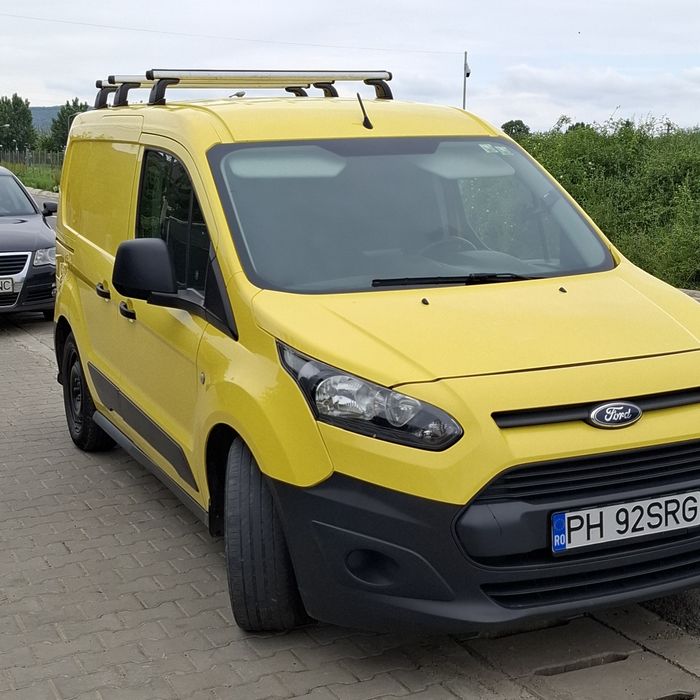 Vând schimb  ford transit connect