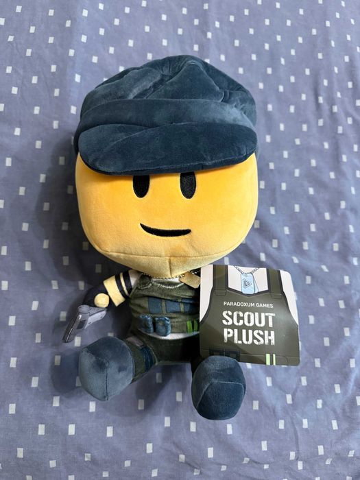 Продавам колекция Paradoxum Games меки играчки-6бр.