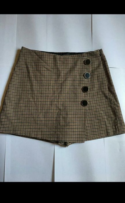 Fustă tip pantaloni