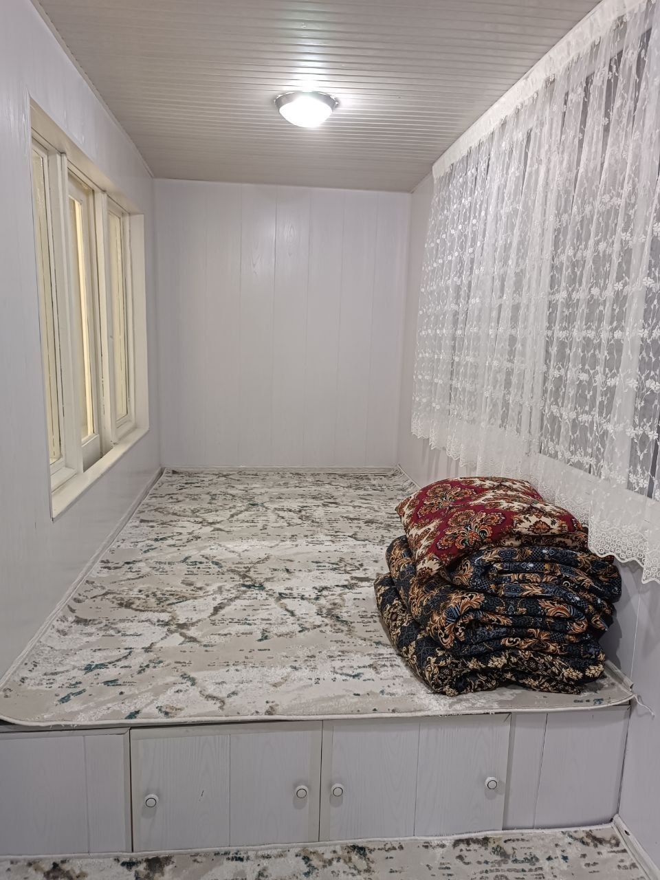 Аренда 2 ком квартира в октябре 1 этаж