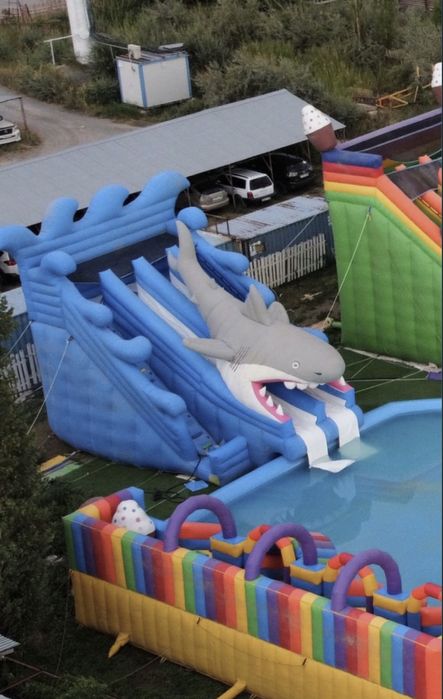 Бассейн с Водными горками и Батут надувной