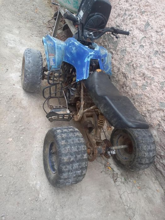 Vând atv are 125cc