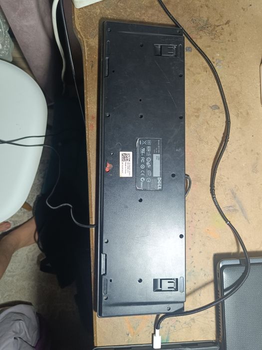 Продаю клавиатуру б/у