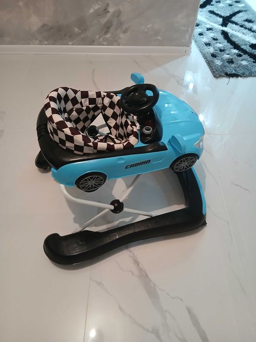 Проходилка паяк за прохождащи деца