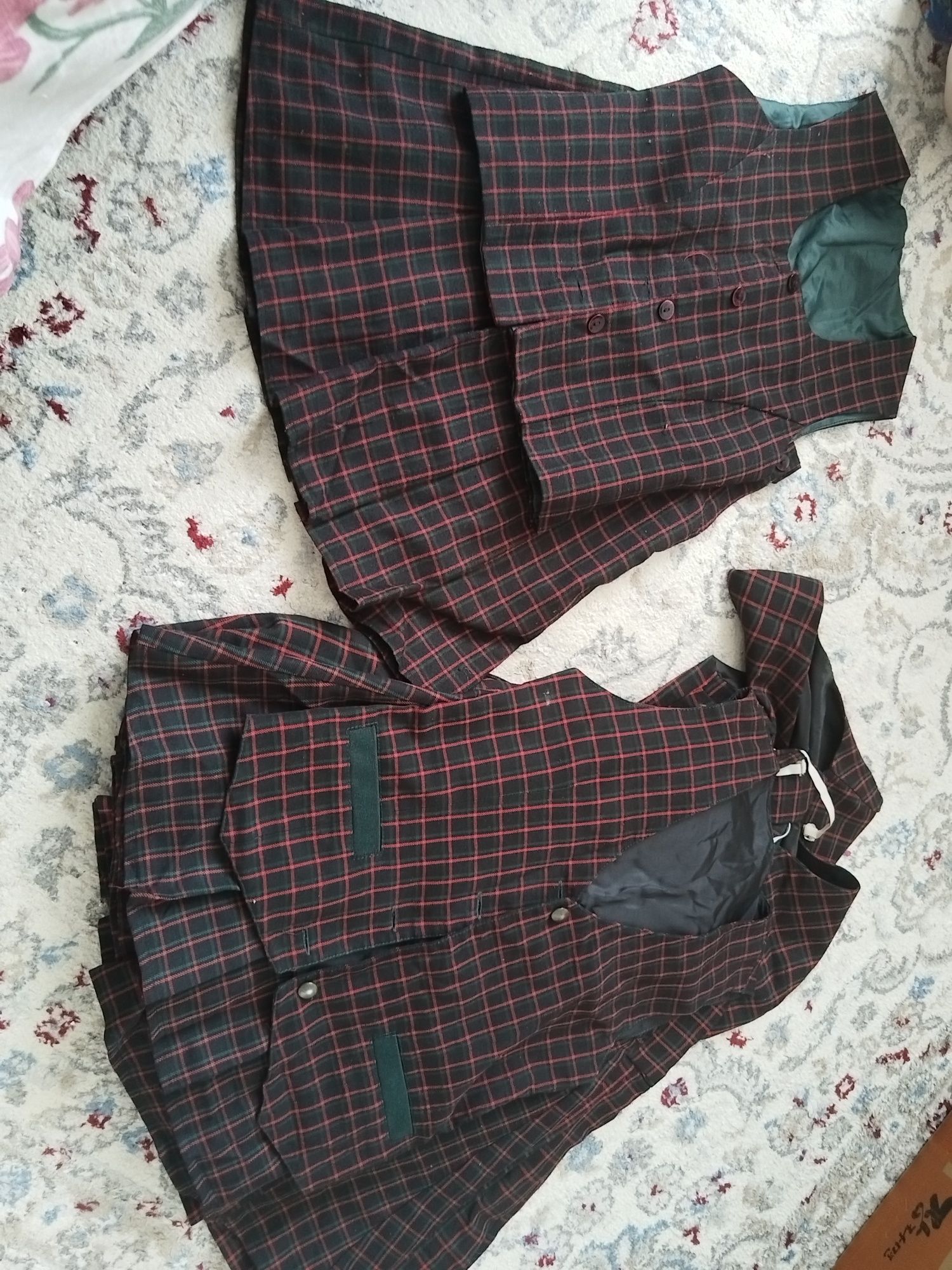 продам школьный форму для девочек