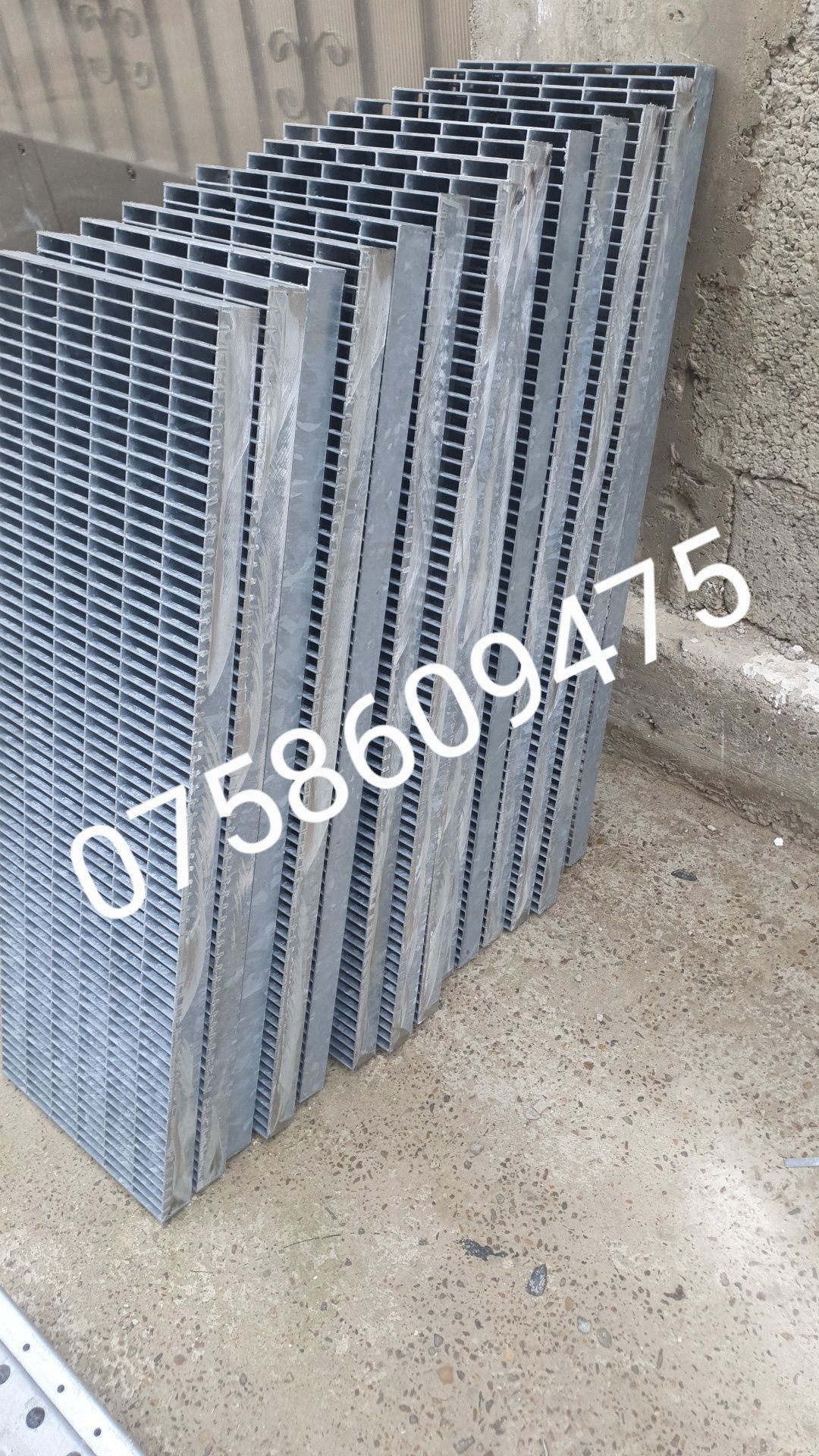 Trepte zincate 110x27cm