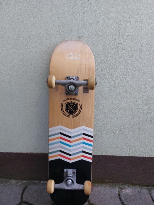 Skateboard nou + skateboard folosit