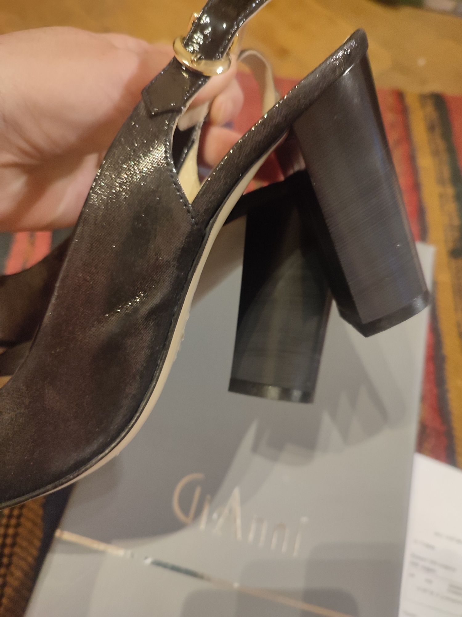Сандали GiAnni, 39 номер