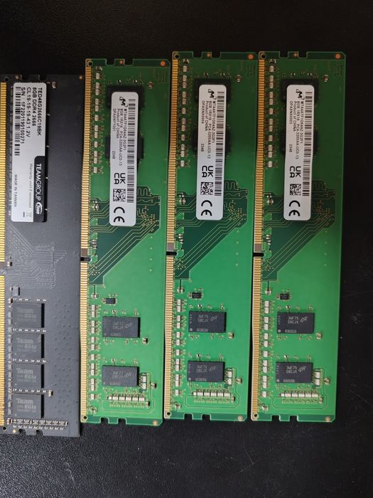 De vanzare memorie pc si laptop