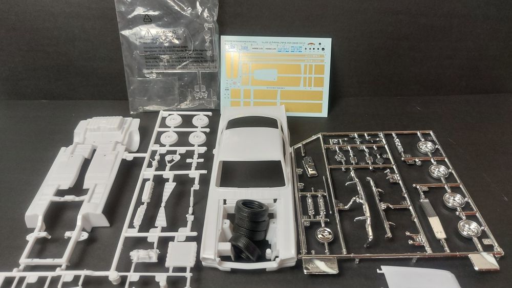 Macheta Kit Shelby Mustang GT 350 H Revell