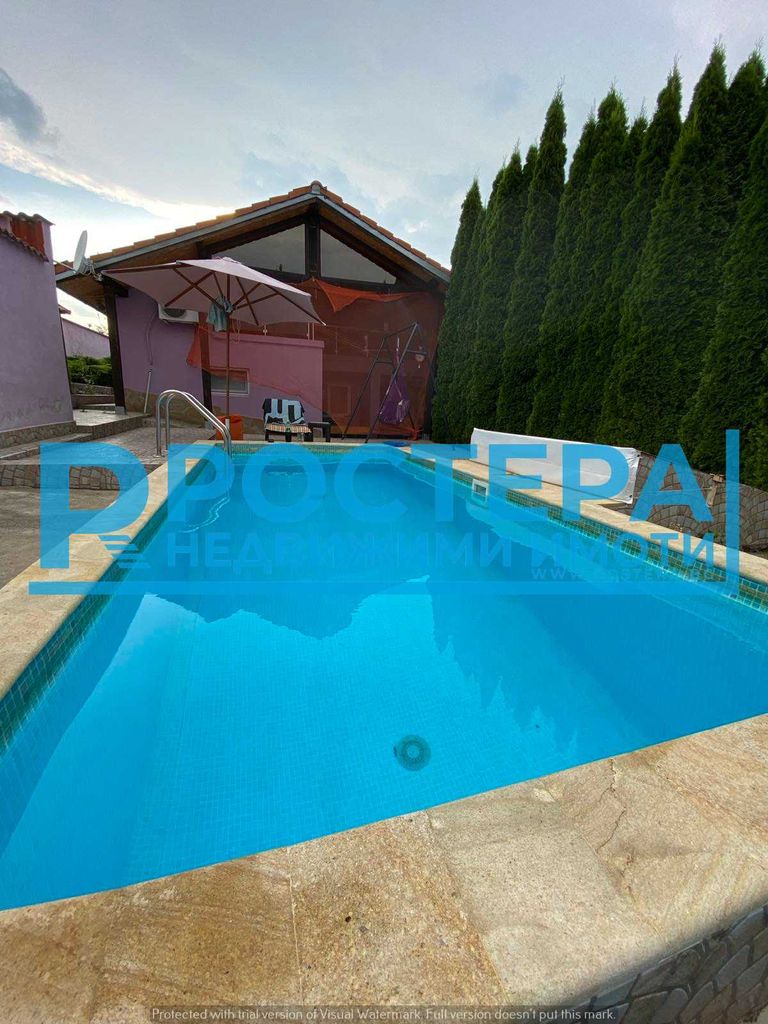 Продава се Къща в с. Стража, Област Търговище - 138 кв.м за 961 €/кв.м - Снимка #2