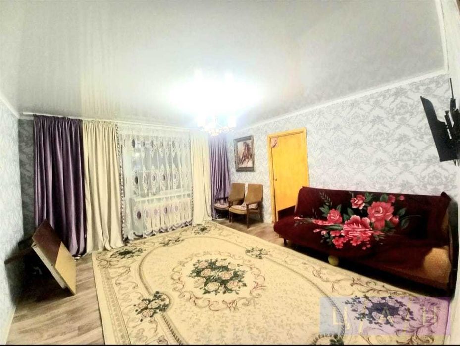 Продам 3 комнатную Свечка 7 микрорайон