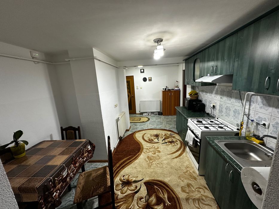 Vând apartament Câmpulung Moldovenesc