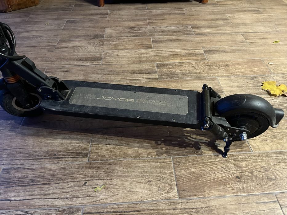Trotineta electrica Joyor