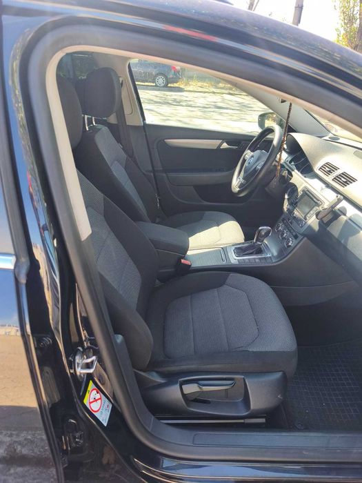 Vând Volkswagen Passat B7, 2.0