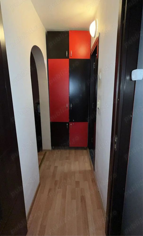 Vand Apartament 2 camere