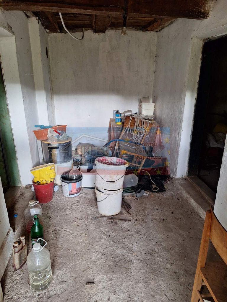 Продава се Къща в с. Кременик, Област Кюстендил - 130 кв.м за 334 €/кв.м - Снимка #10