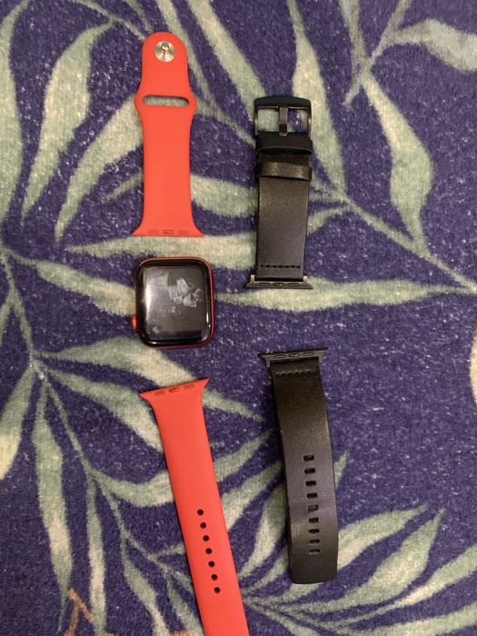 Apple watch series 6 - 44mm RED product GPS