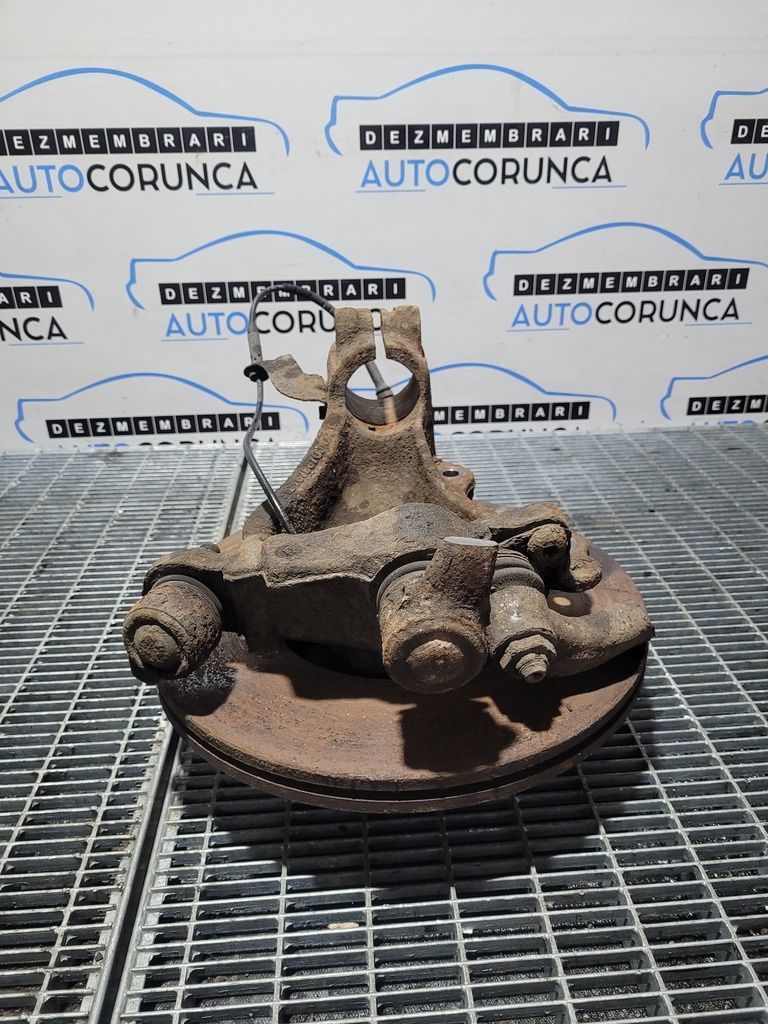 Fuzeta dreapta fata BMW X1 E84 2.0 Diesel 2009 - 2012 Automata N47 D20C (878) X DRIVE