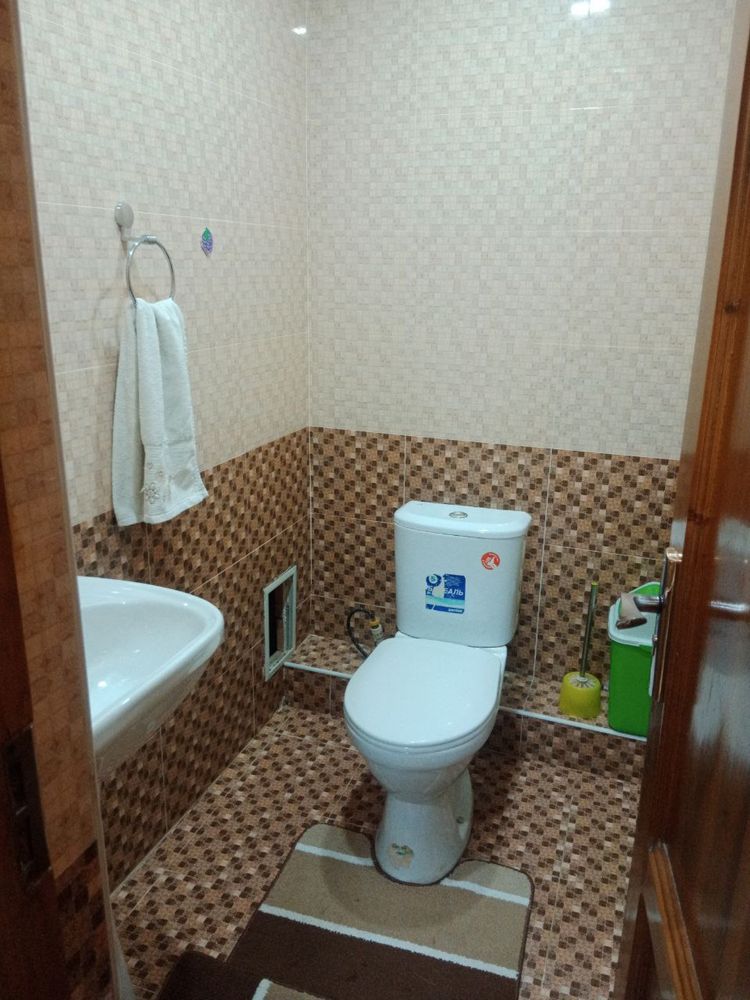 Срочно продается 4-х комн квартира в Куйлюк массив-5, 4/4/5