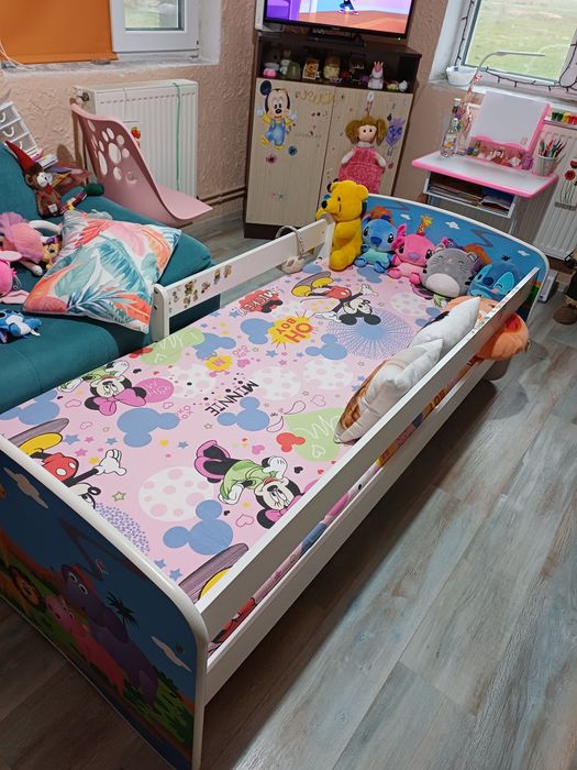 Vând pat copii junior,ptr camera copilului