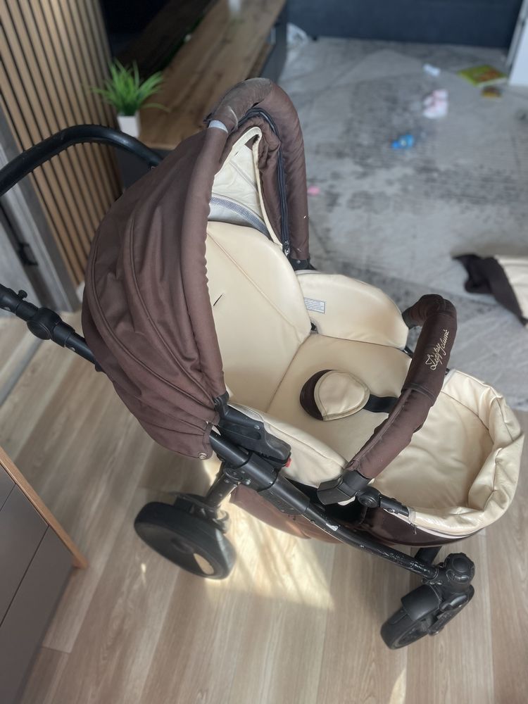 Продам коляску Zippy 3 в 1 б/у