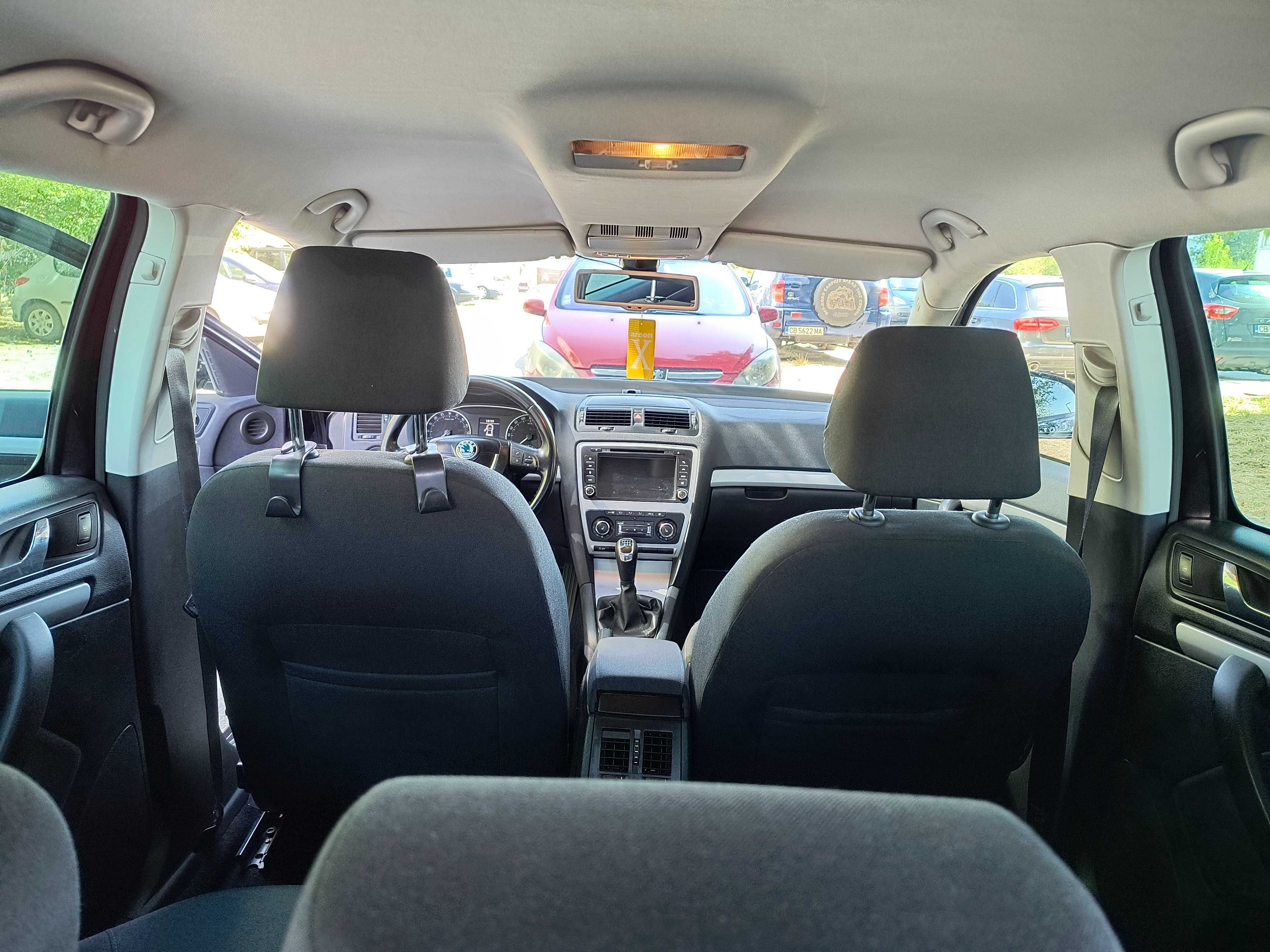 Продавам Skoda Octavia 2.0tdi