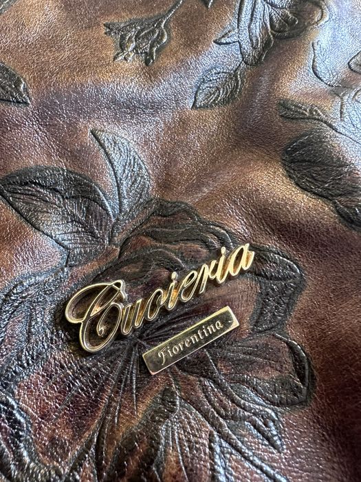 Geanta din piele naturala Hobo Mimi de la Cuoieria Fiorentina, Italia