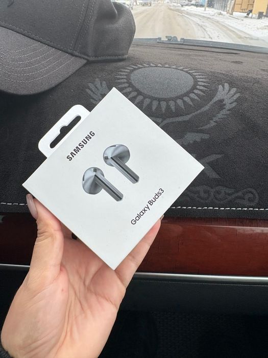 Продам Galaxy buds 3