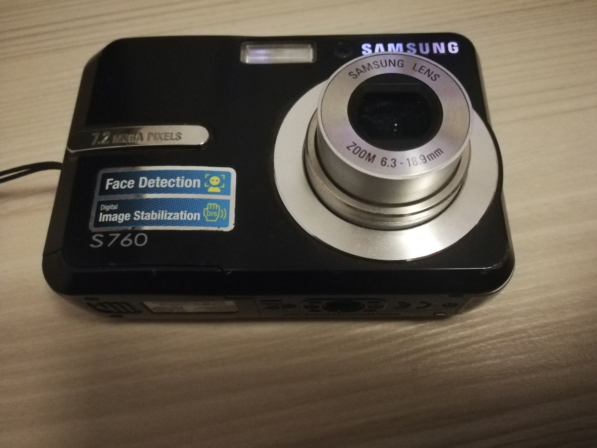 Aparat foto Samsung S760