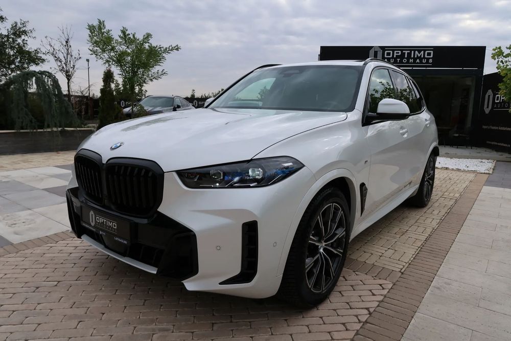 BMW X5 12/2024 BMW X5 4.0i, M Pachet, Individual, MHEV (Eligibila Finantare)