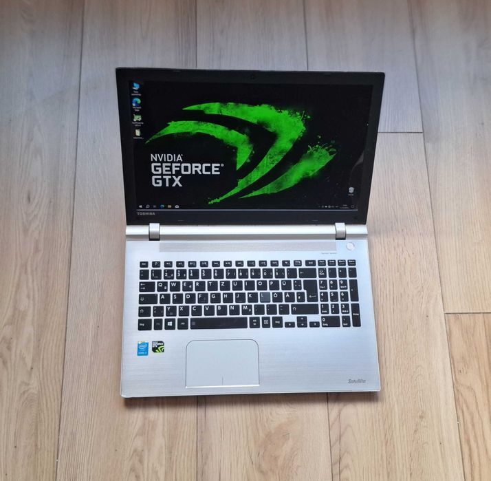 15.6' IPS Toshiba Core i7-5500U/NVIDIA GeForce GTX 950M 4GB/8GB/128GB