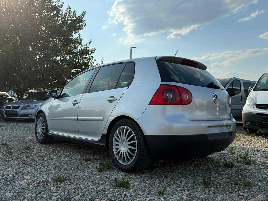 De vânzare Golf 5 Gt