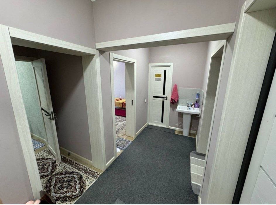 ПРОДАЁТСЯ КВАРТИРА Чиланзарский район Ориентир: 20 кв