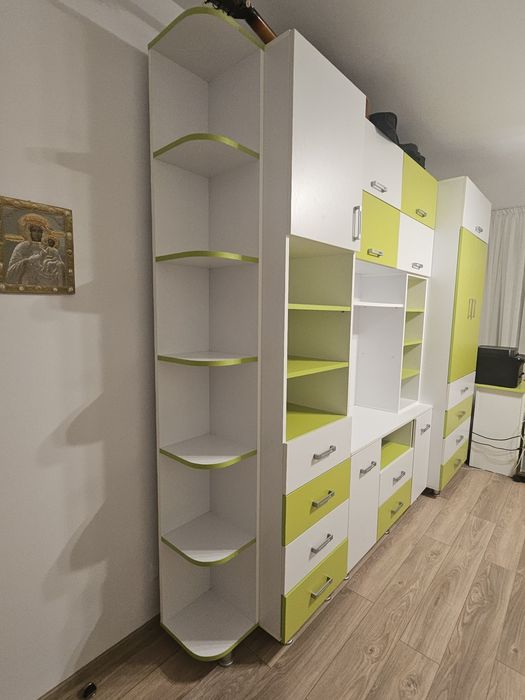 Dulap mare de cameră