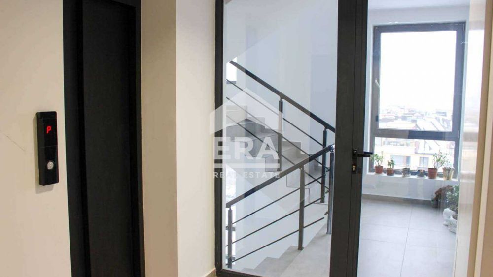 Продава се Тристаен апартамент в София, Витоша - 117 кв.м за 2129 €/кв.м - Снимка #12