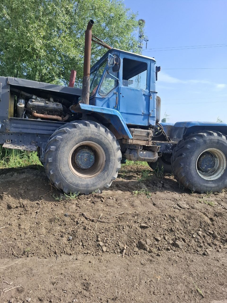 Belarus traktor т150