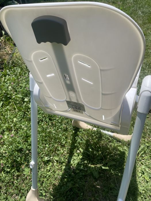 Vand scaun de masa Juju pentru copil/bebe