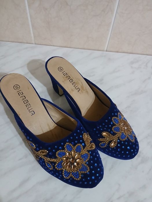 Обувь женская туфли сапожки