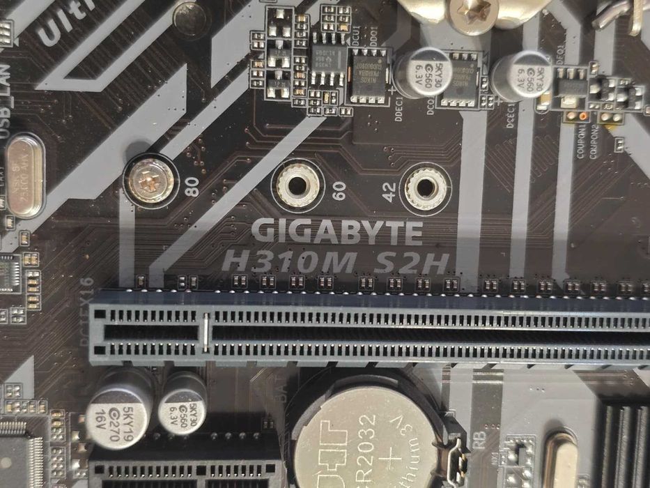 Placa de baza GIGABYTE H310M S2H 2.0 Socket 1151 +Procesor Intel G4900
