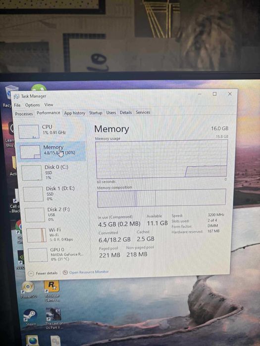 se vinde urgent pc de gaming