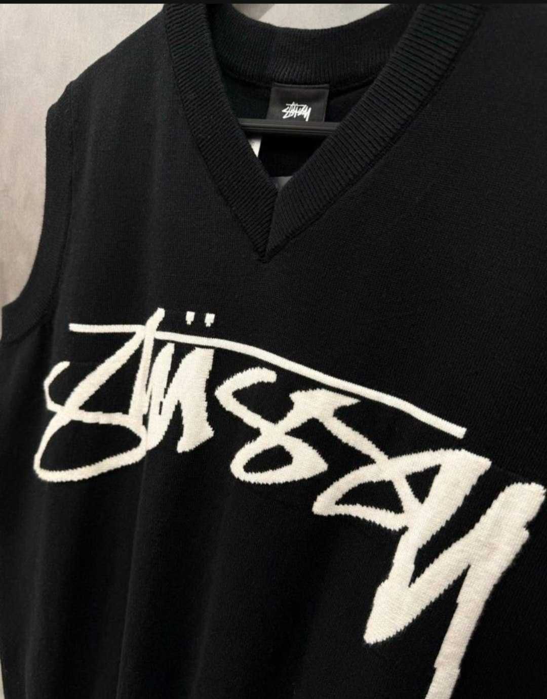 Вязаная жилетка Stussy