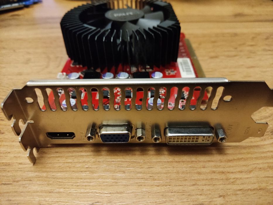 Видеокарты Б/У GF9800GT/ GT440/ GTX550Ti