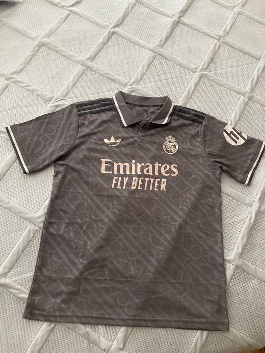 Форма реала           .