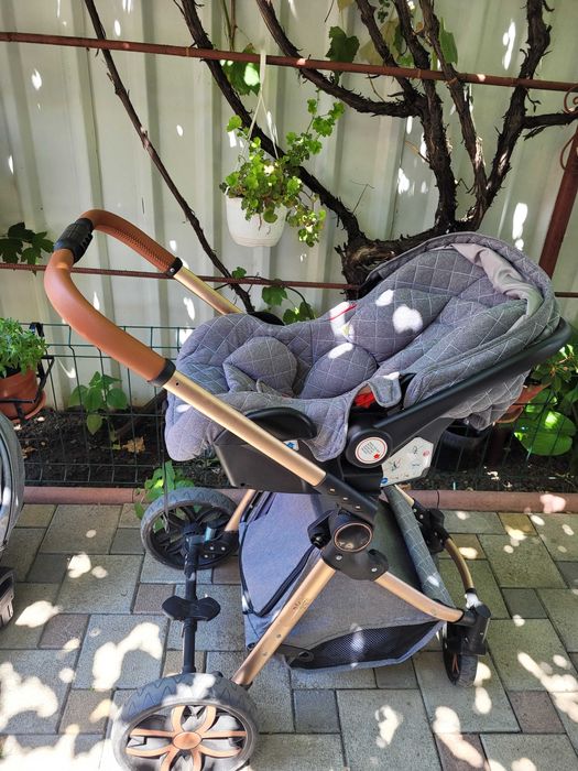 Cărucior 3 in 1 de vânzare