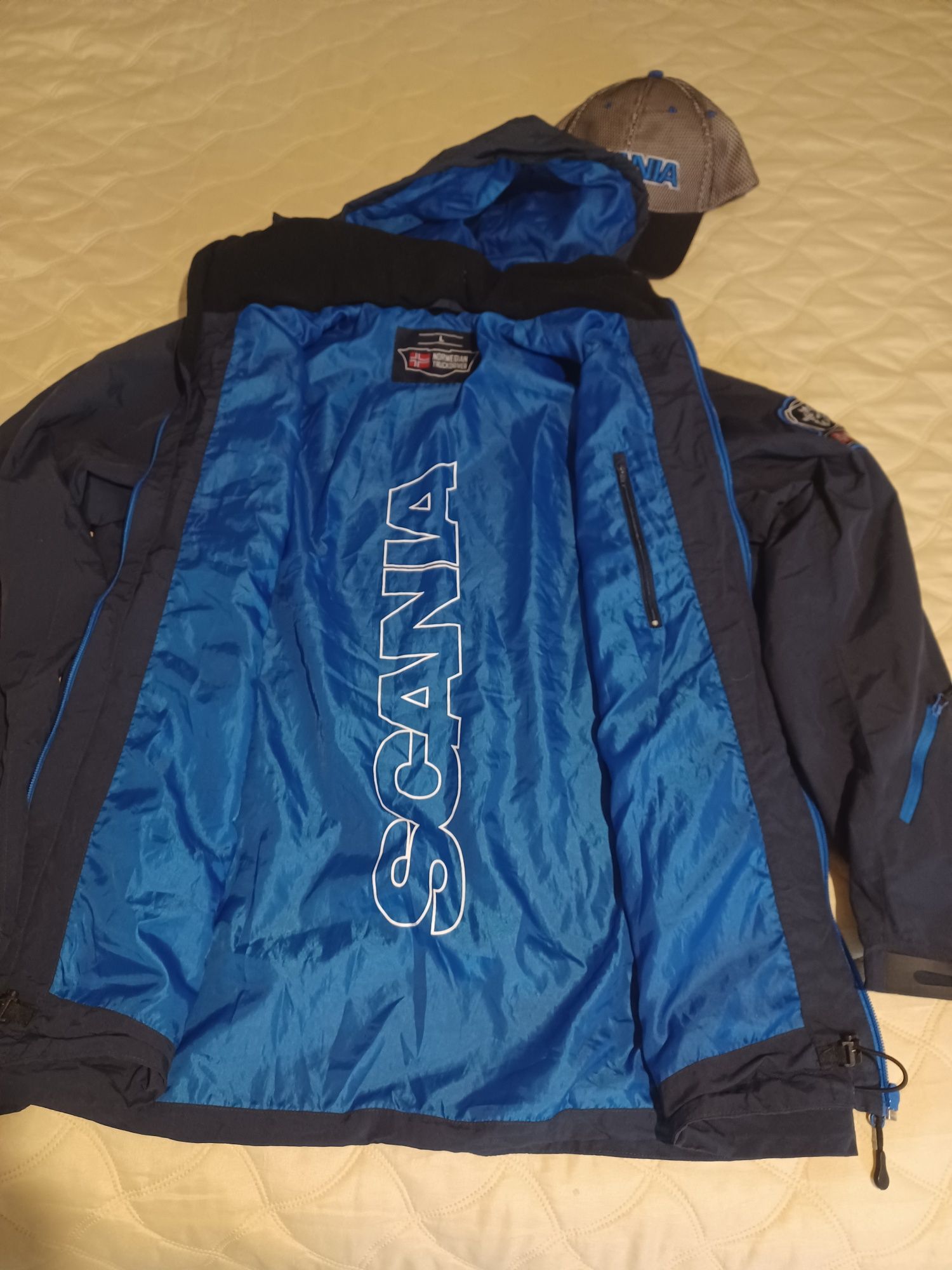SCANIA мъжко яке и шапка