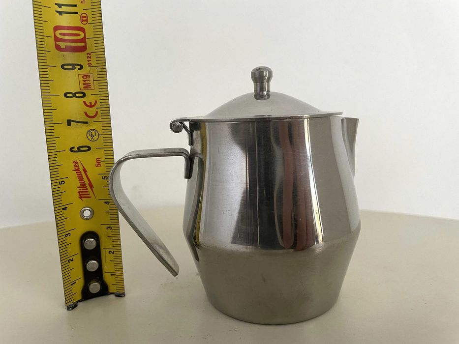 zaharnita WMF anii 1950 din inox cu stanta marcaje pt ceai cafea etc